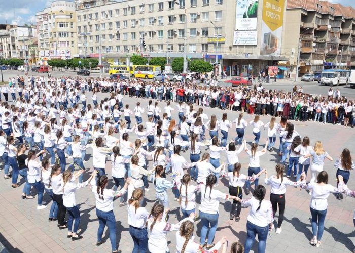 32929194_2047594812157833_5203115131189329920_n