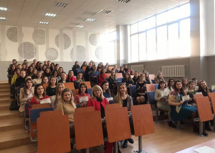 57206032_271769010394010_7226920948178354176_n