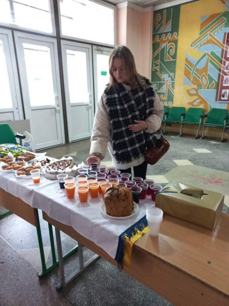 photo_5397984111467025073_y