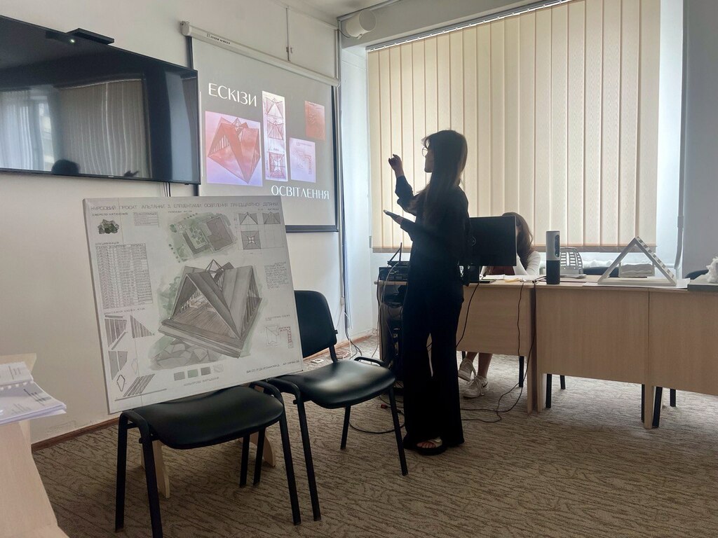 a92e9c99-9dde-440f-8f45-9b1f4062417c