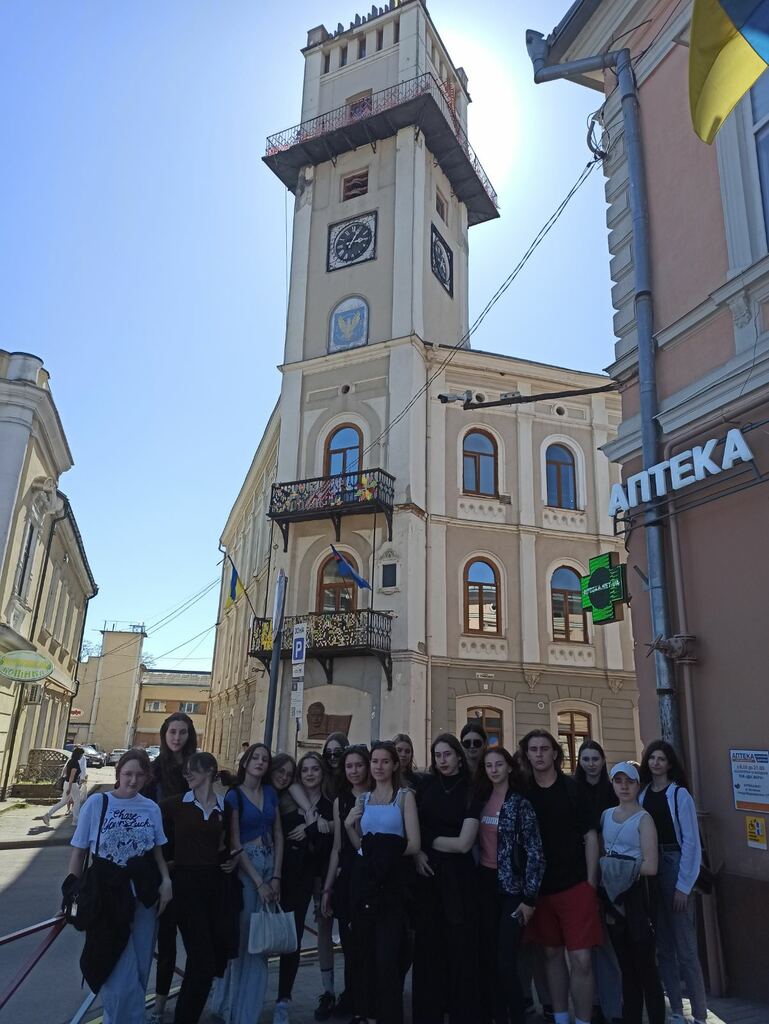 зображення_viber_2024-04-10_19-44-00-637