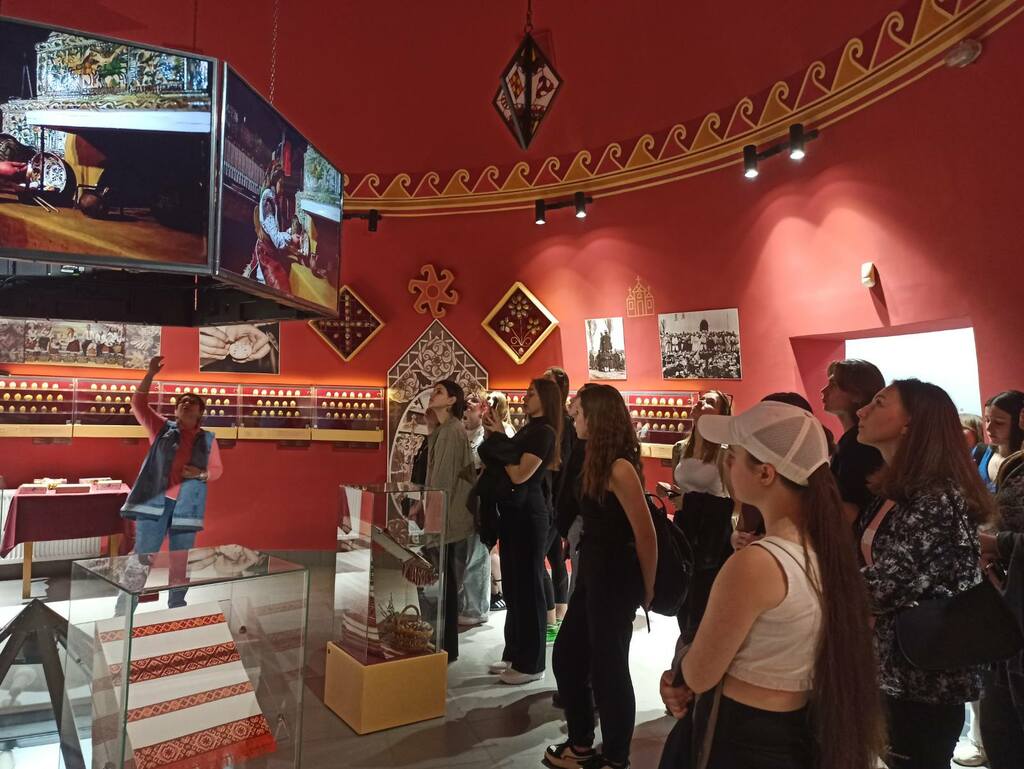 зображення_viber_2024-04-10_19-44-59-320